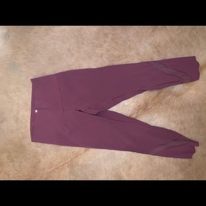 Lulu Lemon Cropped Leggings